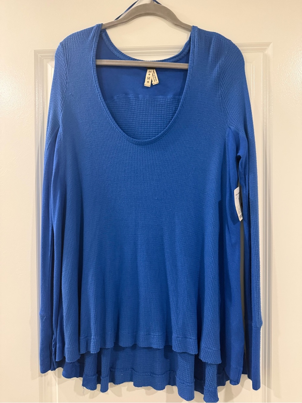 Free People Blue Waffle-Knit Scoop Neck Long Sleeve Top - Size Medium (NWT)